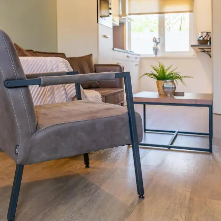 Tiny House Pimpelmees Hulshorst