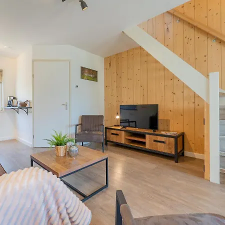 Tiny House Pimpelmees *