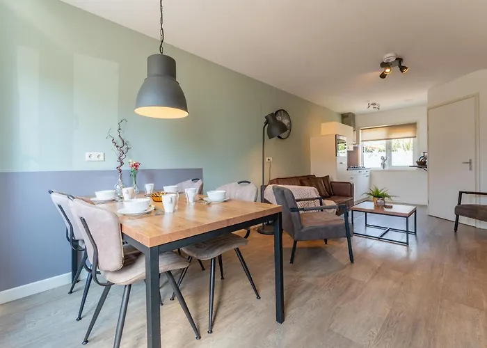 別荘 Pimpelmees フルスホルスト